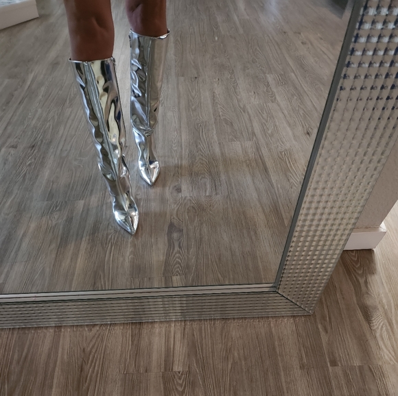 Schutz Mary Up Boots - Picture 11 of 12